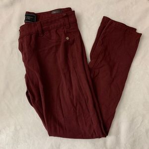 Celebrity Pink Skinny Maroon Jegging